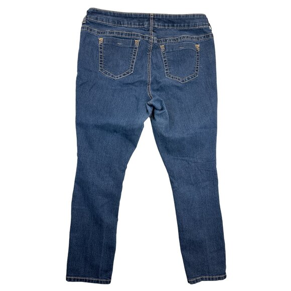 Torrid Jeans Womens Plus 18S Blue Denim Skinny Medium‎ Wash Stretch - Picture 2 of 8